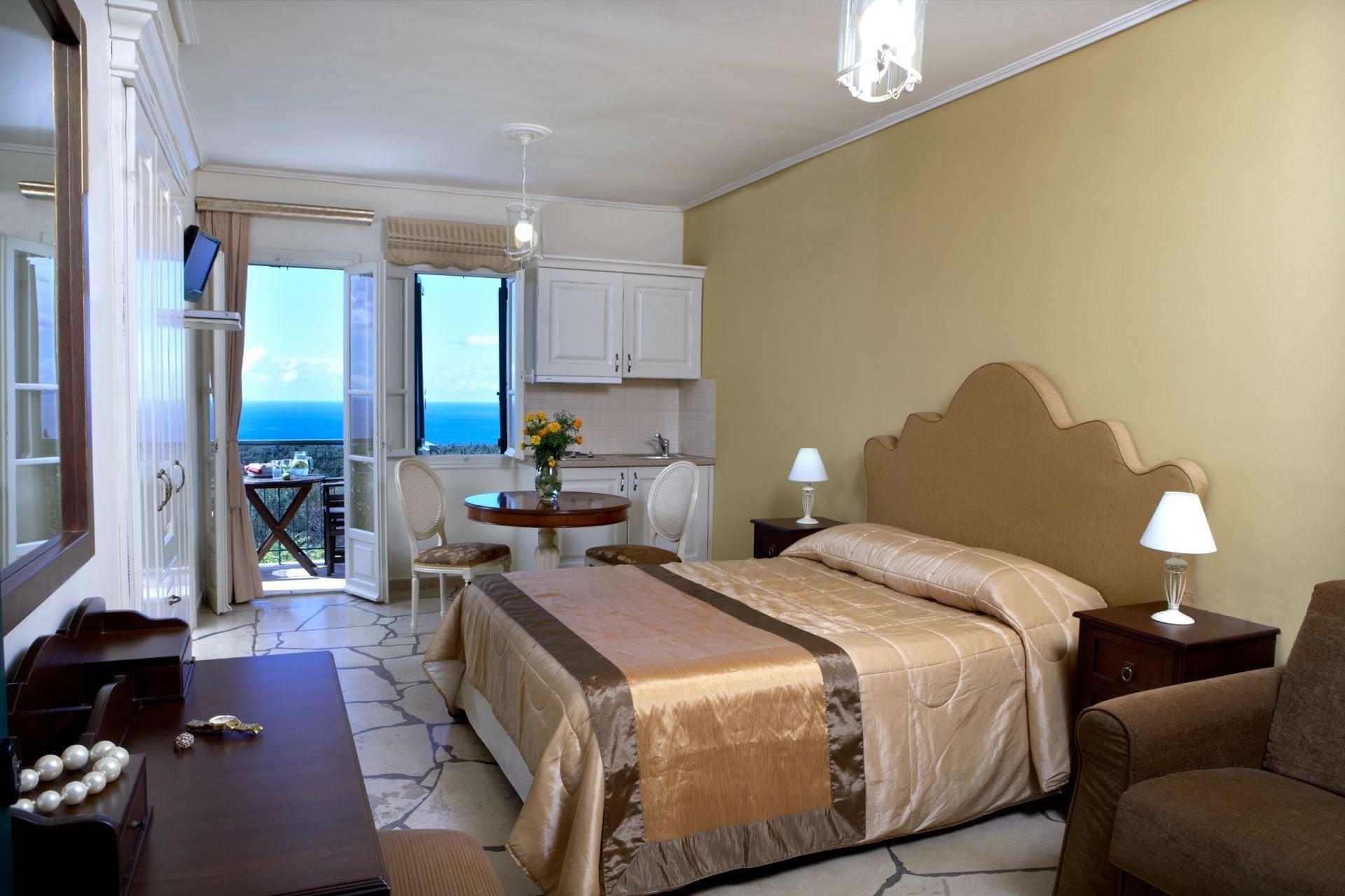 Dafnoudi Hotel Apartments Antipata  Exterior photo