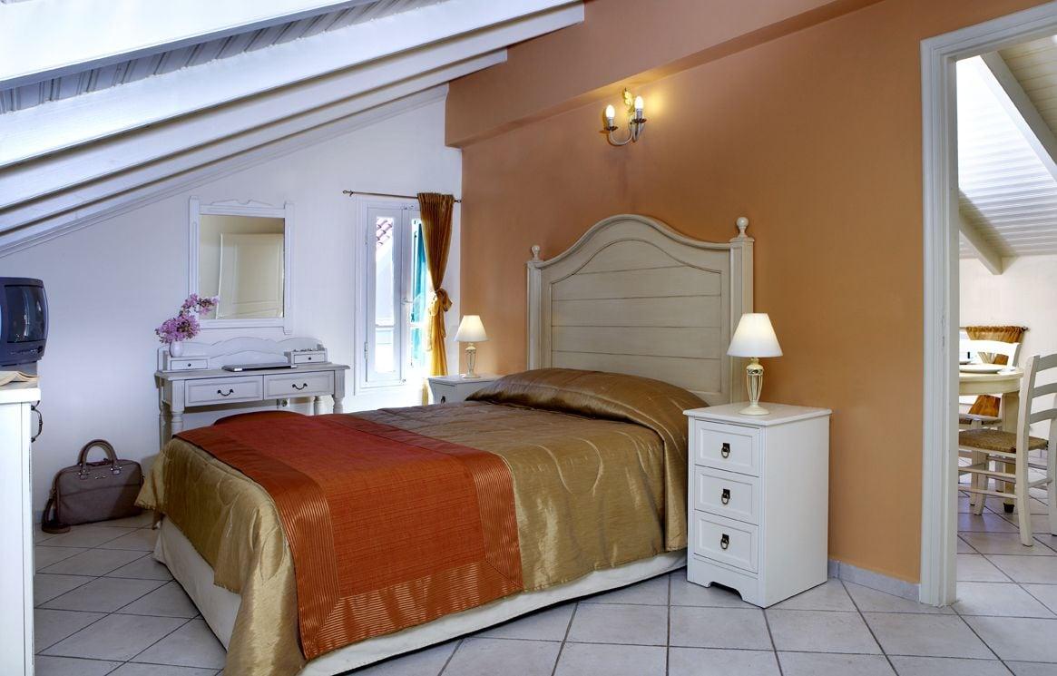 Dafnoudi Hotel Apartments Antipata  Exterior photo