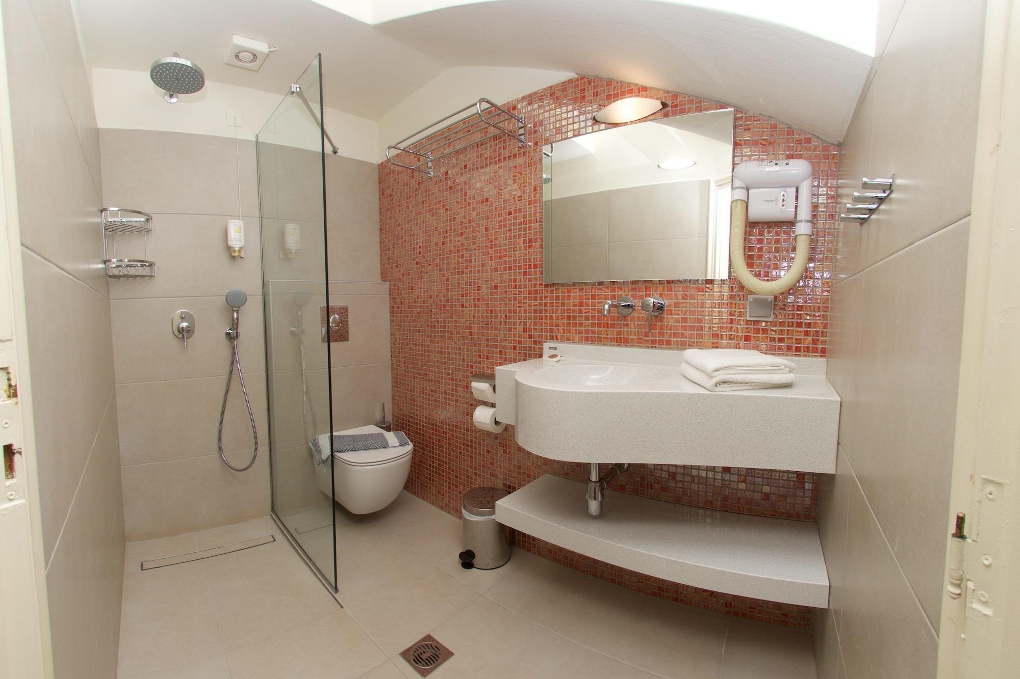 Dafnoudi Hotel Apartments Antipata  Exterior photo