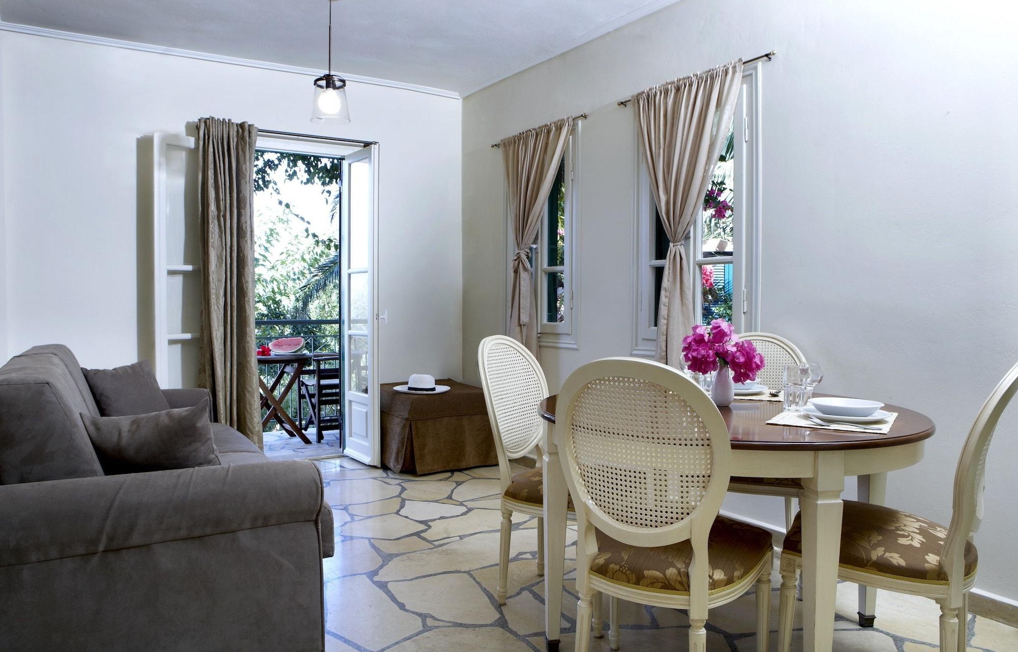 Dafnoudi Hotel Apartments Antipata  Exterior photo
